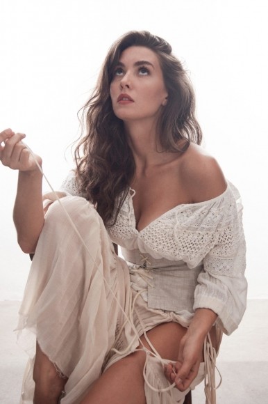 Актриса Анастасия Дворянская: Я хочу всегда выглядеть как настоящая женщина