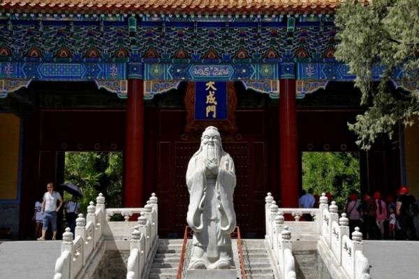 Конфуций и «Медведи Буни» покоряют мир, а китайская оперная звезда — Россию