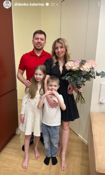 «Мой день рождения разделил жизнь на до и после»: Екатерина Диденко почтила память мужа, погибшего на вечеринке с сухим льдом