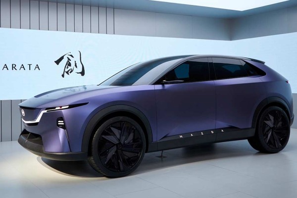 Mazda показала электрические седан EZ-7 и кроссовер Arata: их разработка ведется с Changan