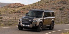 
            Land Rover обновил внедорожник Defender. Фото и основные изменения
        