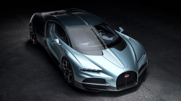 Bugatti Tourbillon: 8,3-литровый атмосферный V16, три электромотора и 1800 л.с.